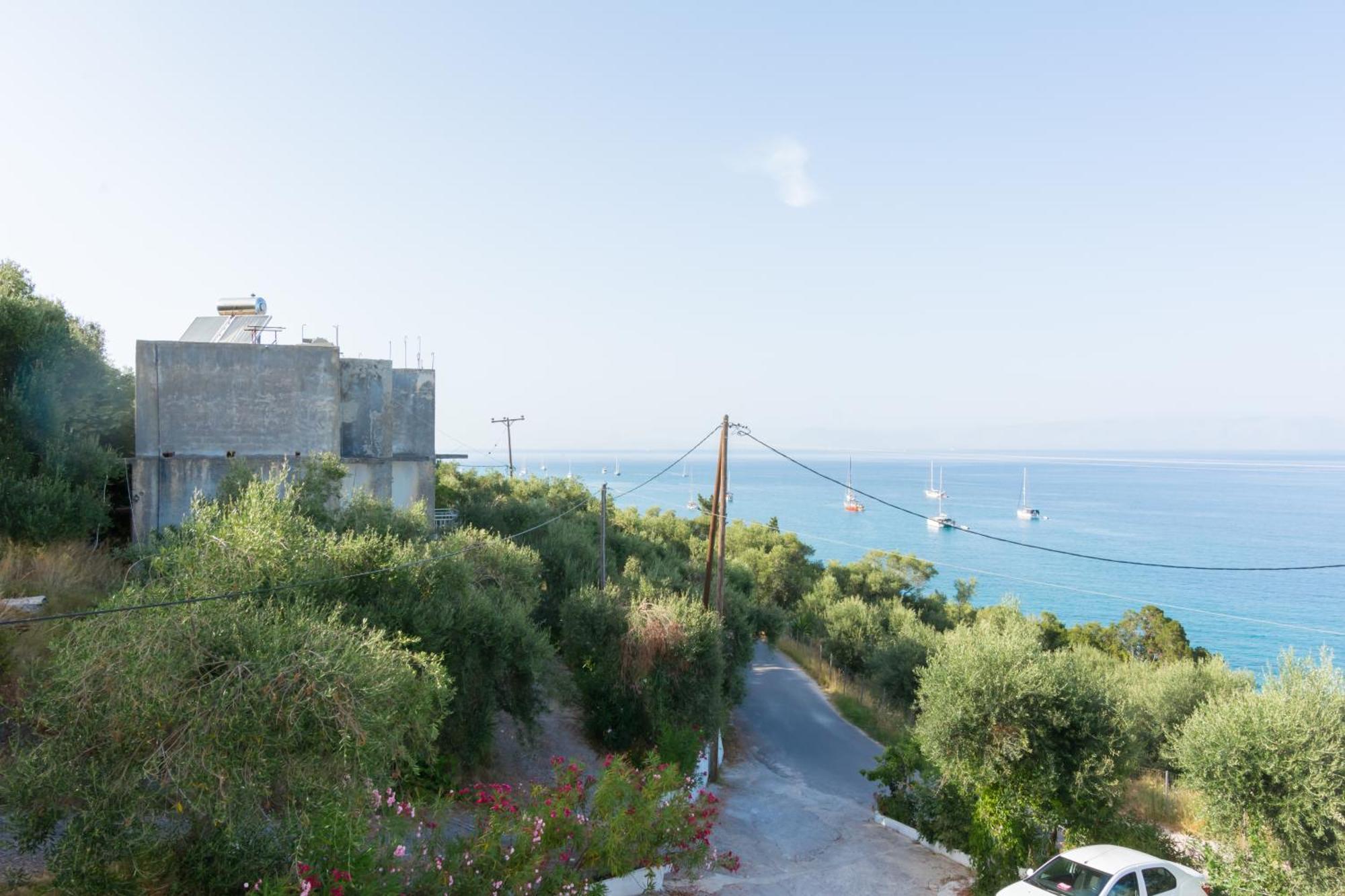 Corfu Aquamarine Aparthotel Notos Room photo