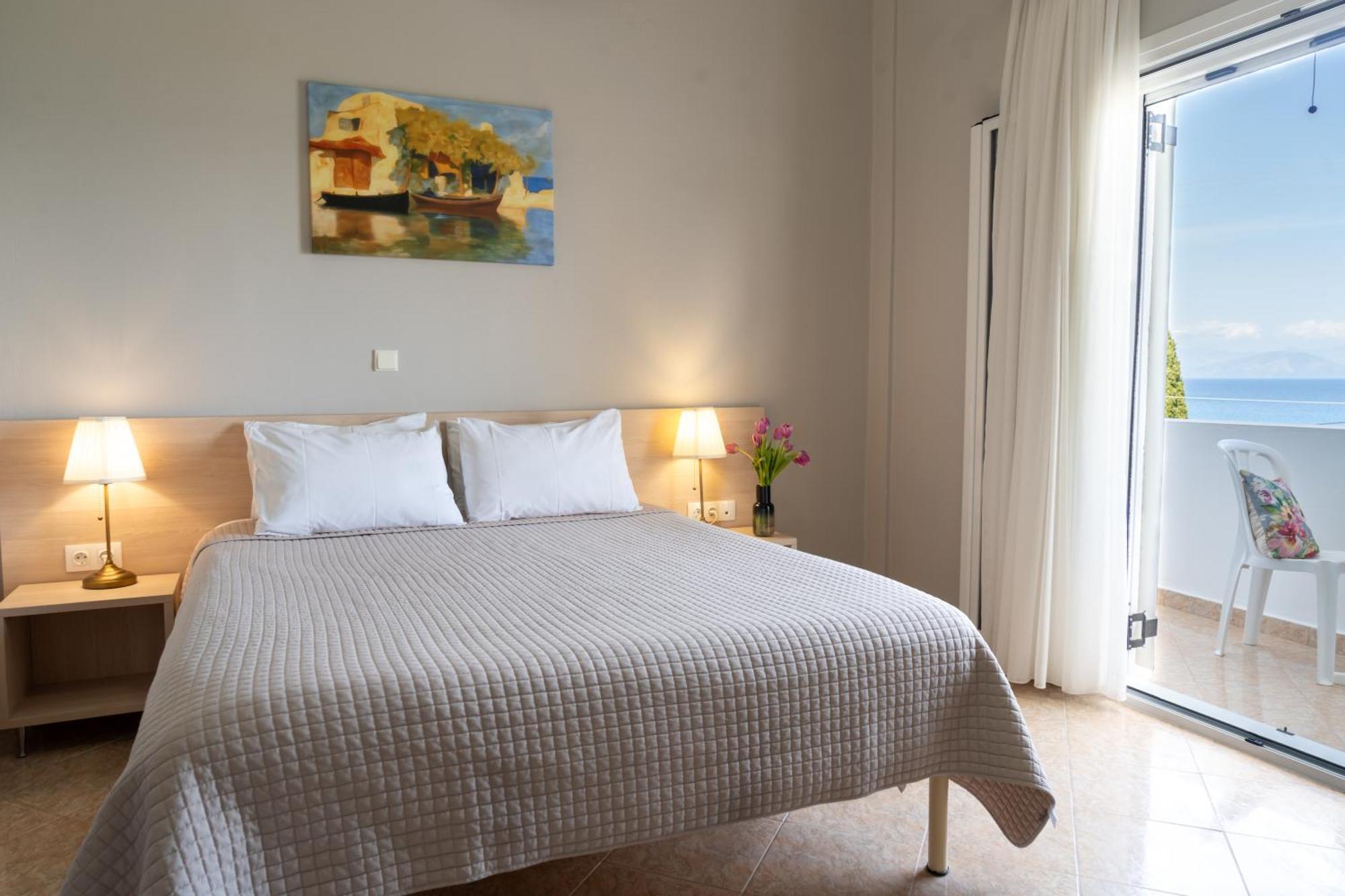 Corfu Aquamarine Aparthotel Notos Room photo